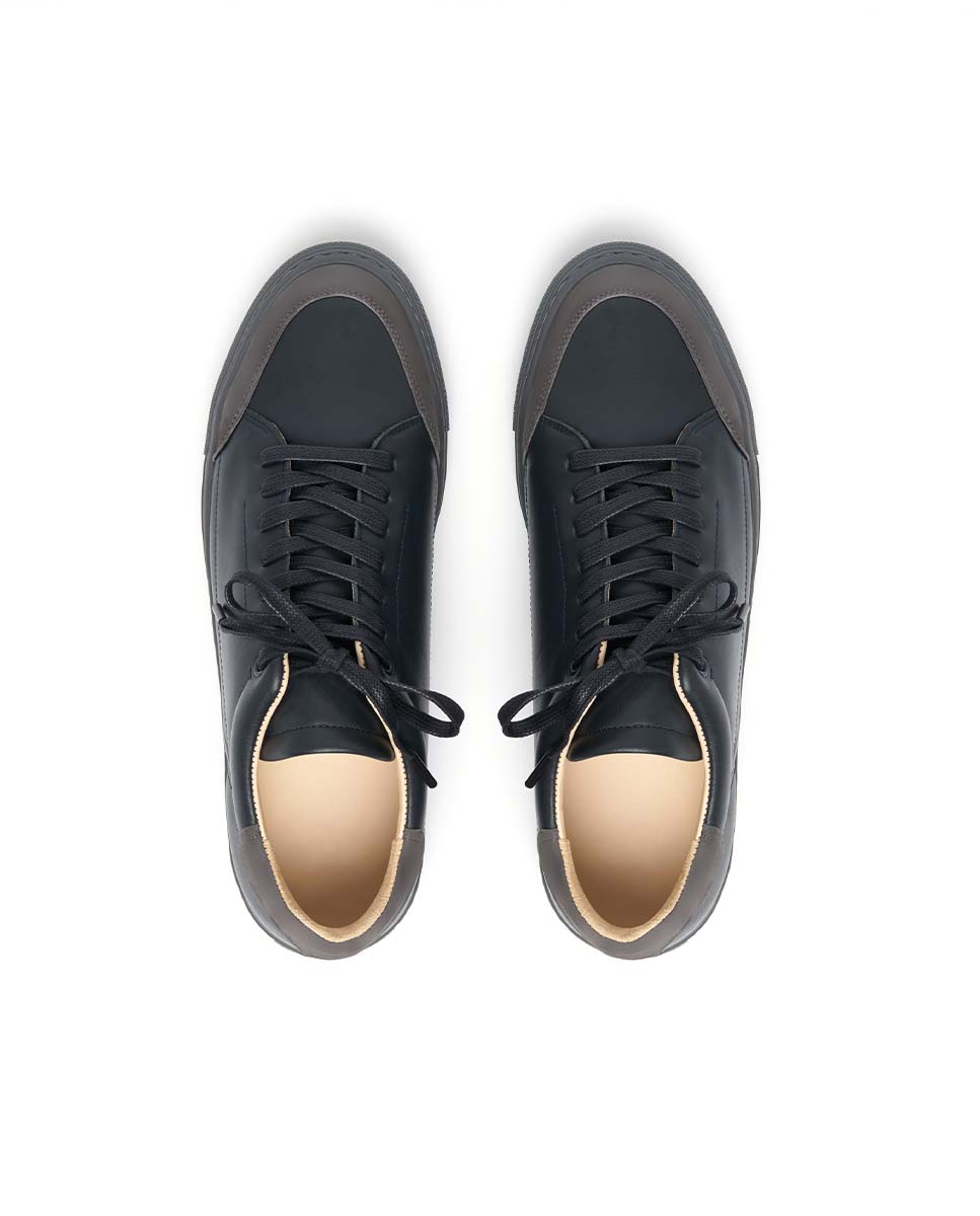 Hirundo - Black (Men) - ASTOREHERE