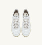 AUTRY - MEDALIST LOW SNEAKERS IN WHITE LEATHER (Men) - ASTOREHERE