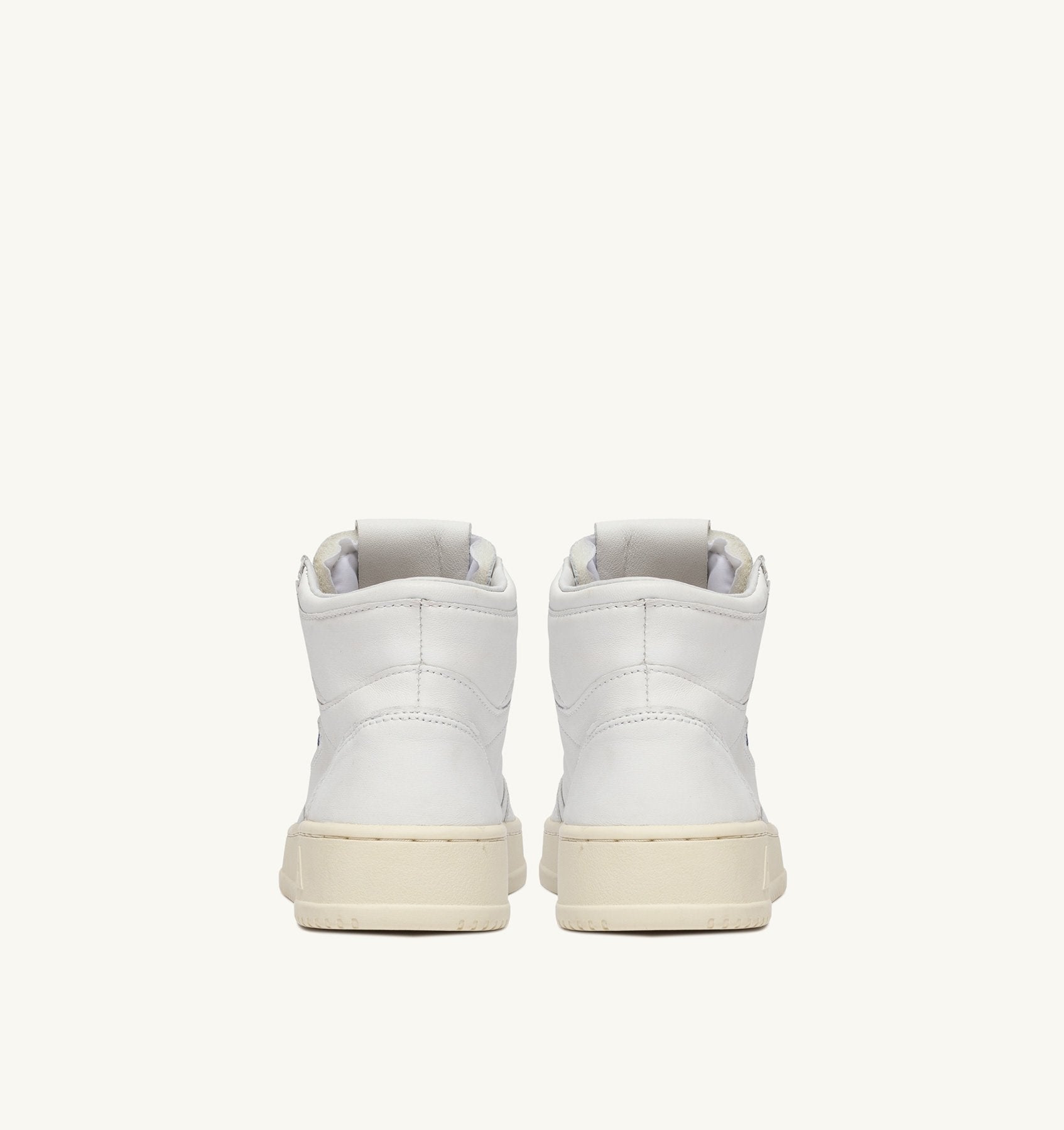 AUTRY - MEDALIST MID SNEAKERS IN SUPER-SOFT WHITE NAPPA (Men) - ASTOREHERE
