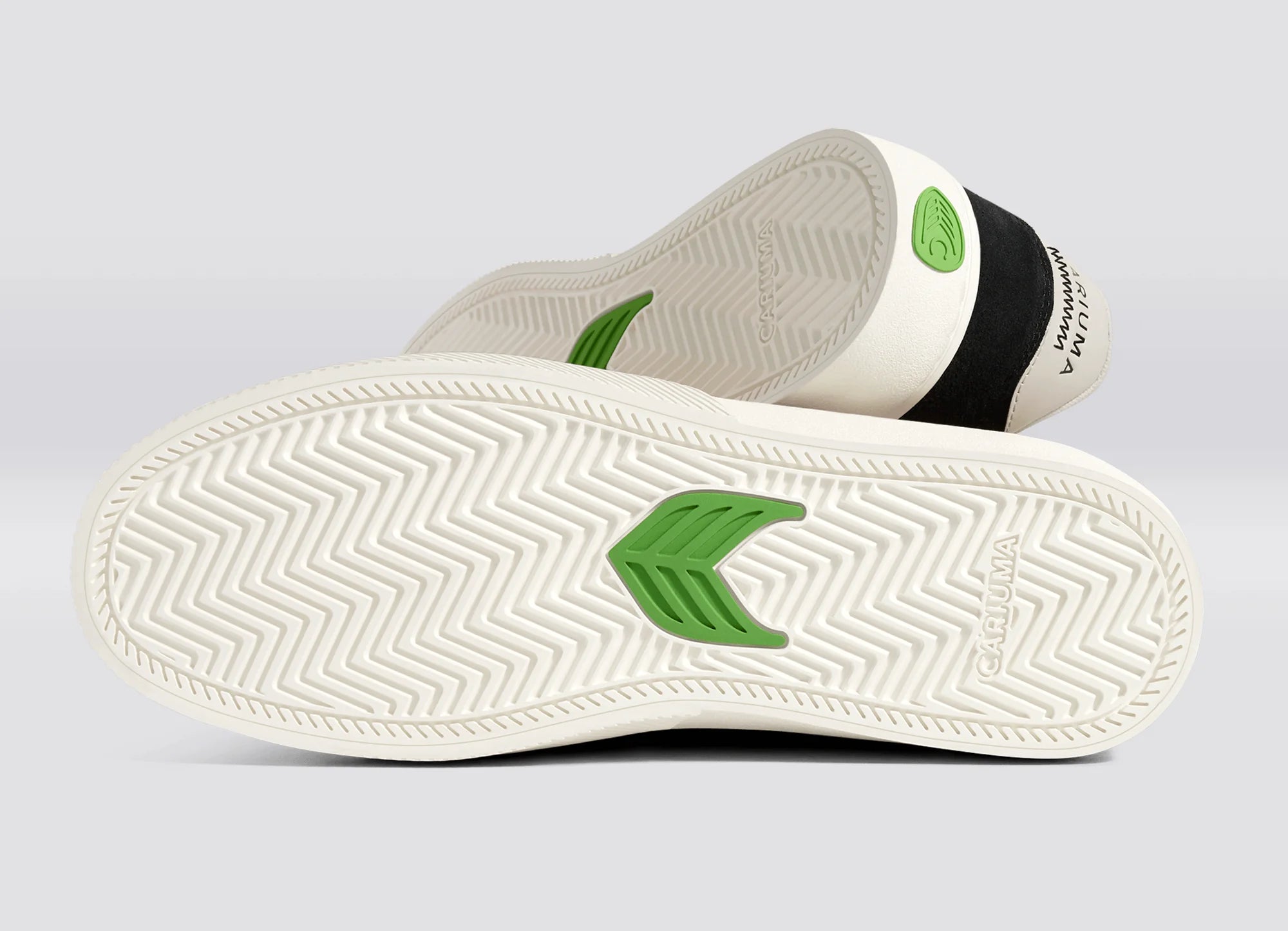 Cariuma - Naioca Black Suede/Ivory (Women) - ASTOREHERE