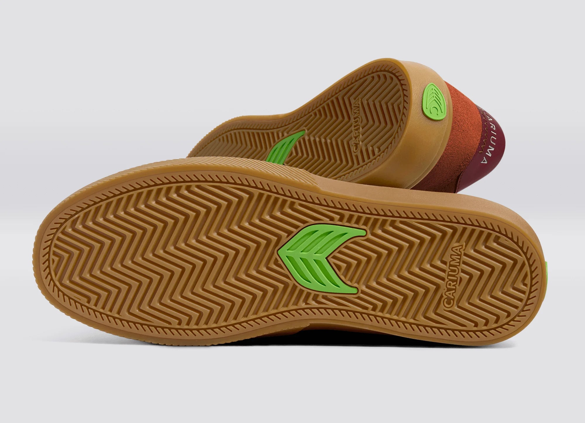 Cariuma - Naioca Picante Gum Suede/Pink (Women) - ASTOREHERE