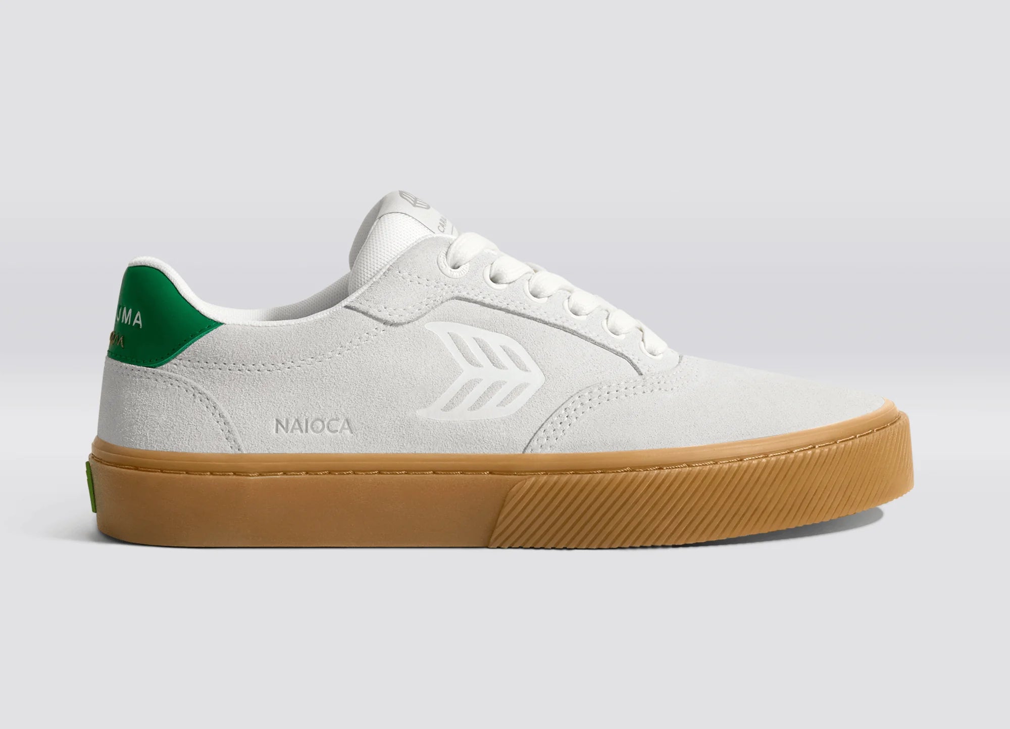 Cariuma - Naioca Smoke White Gum Suede/Green (Women) - ASTOREHERE