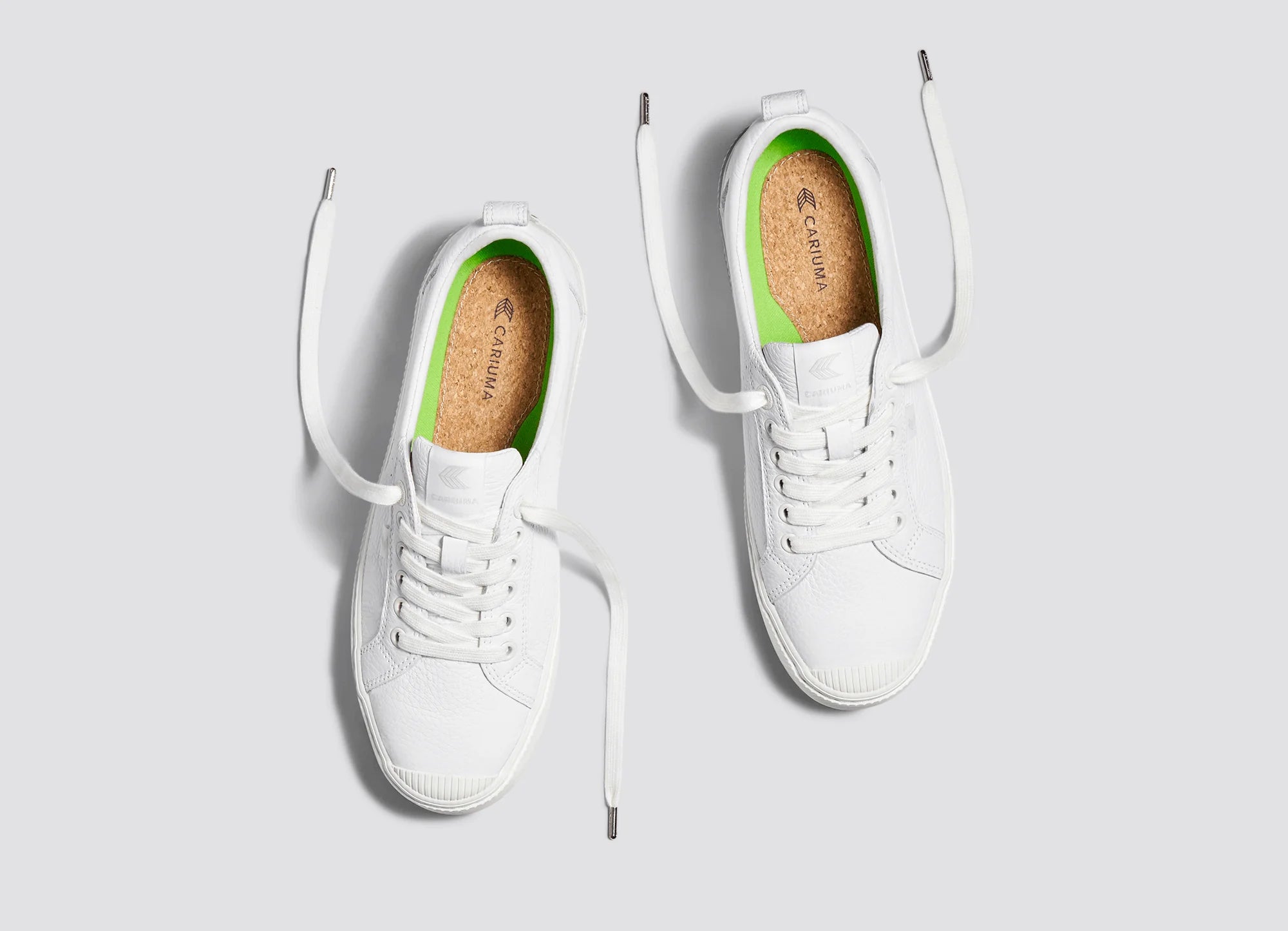 Cariuma - Oca Low White Premium Leather (Women) - ASTOREHERE