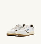 AUTRY - MEDALIST LOW LEATHER SNEAKER VK04 - VIRGIN/CRACK WHT/CVRT (MEN) - ASTOREHERE