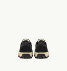 AUTRY - WILDPACE LOW SNEAKER AK06 - DRAGON/NABUK BLACK/BLACK (MEN) - ASTOREHERE