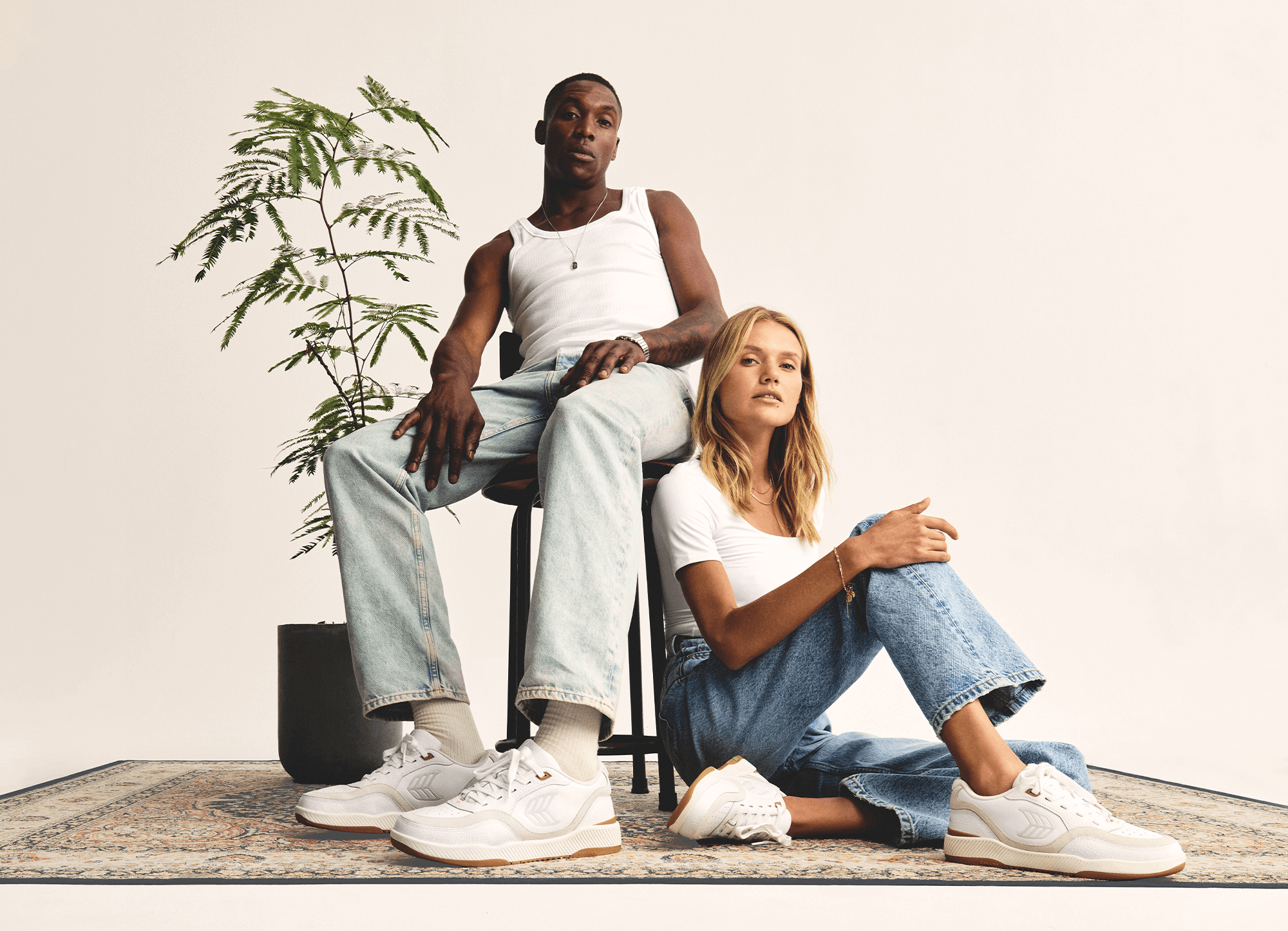 Cariuma - Uba White Premium Leather/Ice (Women) - ASTOREHERE