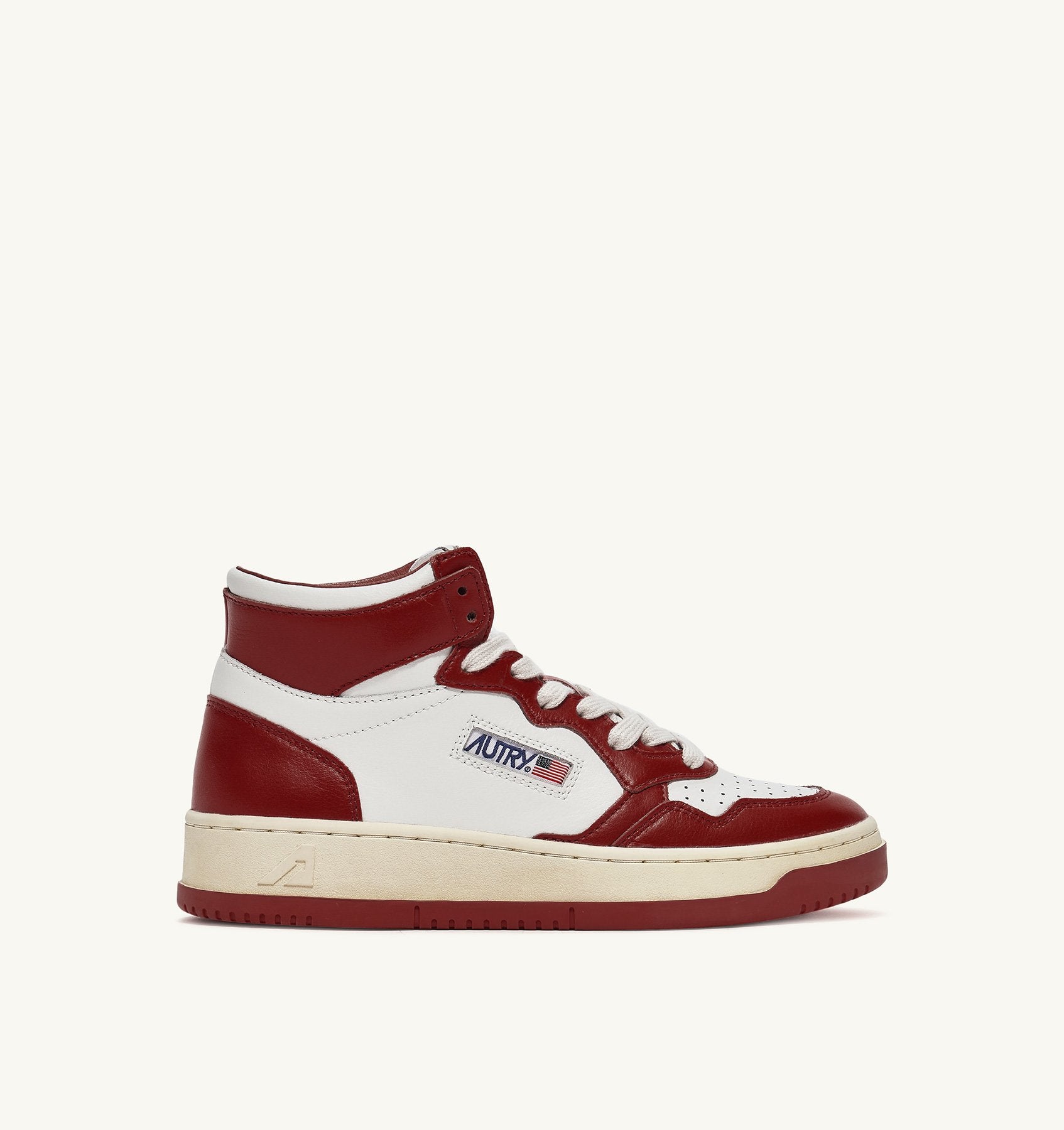 AUTRY - MEDALIST MID BICOLOR SNEAKERS IN WHITE AND SYRAH LEATHER (Women) - ASTOREHERE