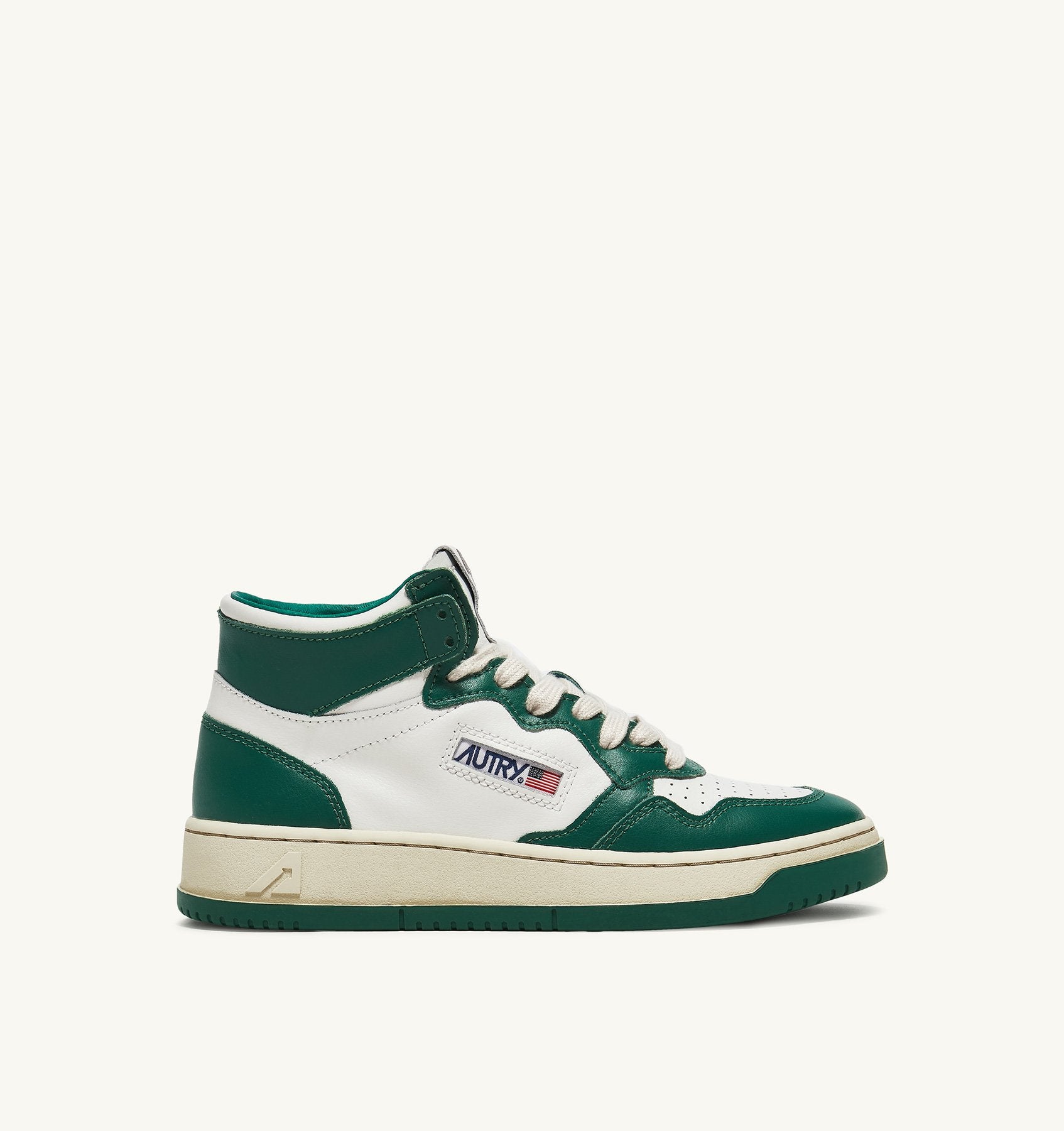AUTRY - MEDALIST MID BICOLOR SNEAKERS IN WHITE AND GREEN LEATHER (Women) - ASTOREHERE
