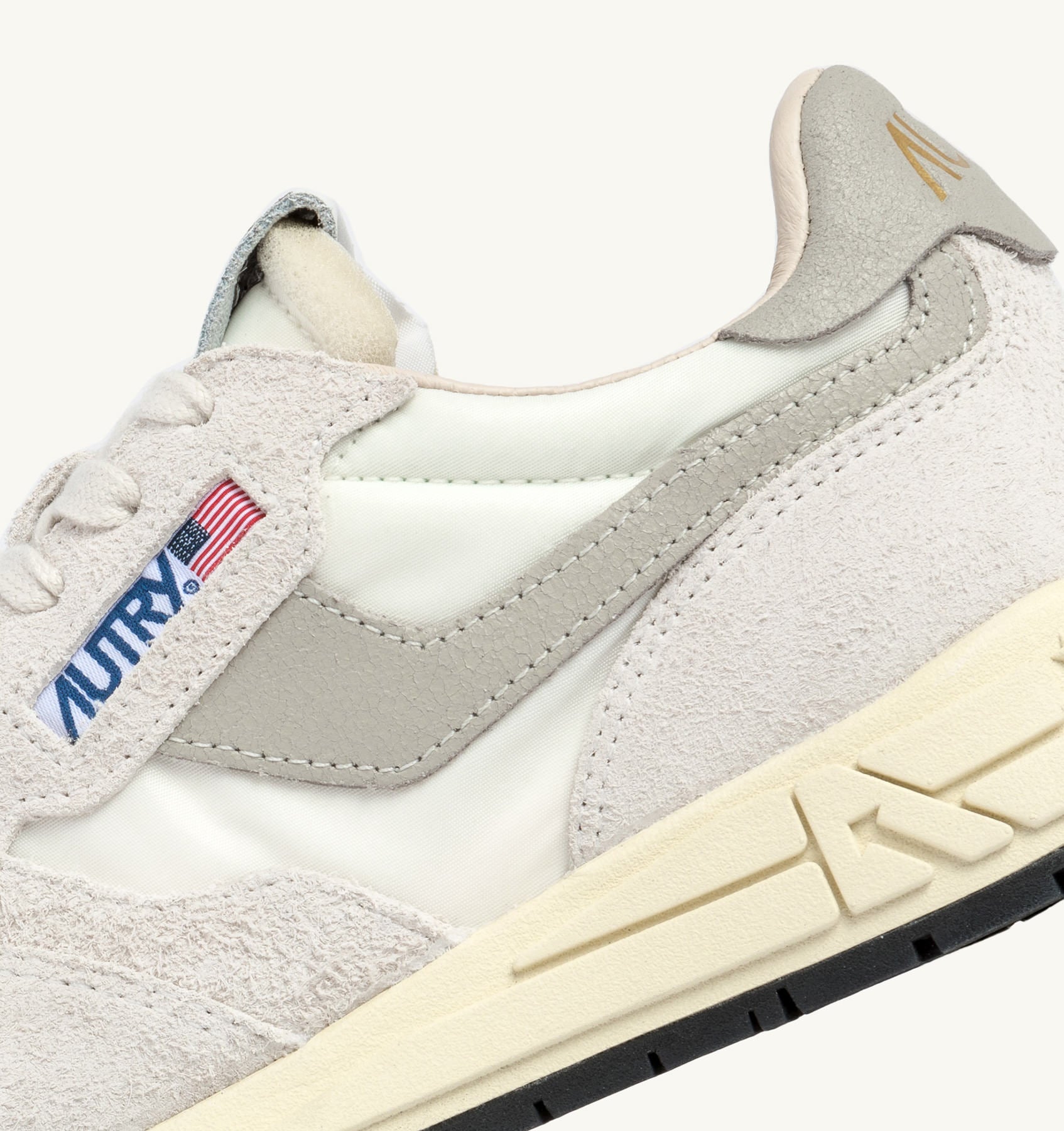 AUTRY - REELWIND LOW SNEAKERS IN BEIGE NYLON AND SUEDE (Women) - ASTOREHERE