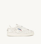 AUTRY -  MEDALIST LOW 'BLOOMING' SNEAKERS IN PATENT LEATHER COLOR WHITE (Women) - ASTOREHERE